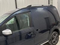 Begagnad VW Caddy 150 HK (110 kW) 2019 Metalick Minibuss