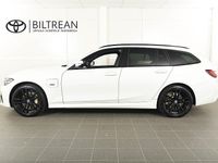 Begagnad BMW 330e M Sport 292 HK (214 kW) 2022 Vit Kombi