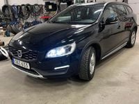 Begagnad Volvo V60 CC 190 HK (139 kW) 2016 Kombi