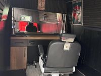 begagnad Iveco Daily Köp en fullt utrustade mobila barbershop idag!!