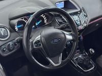 Begagnad Ford Fiesta Titanium 101 HK (74 kW) 2016 Brun Halvkombi