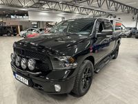 begagnad Dodge Ram Classic Black 5,7L Hemi Låg skatt Crew Cab 4x4