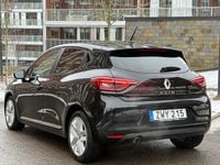 Begagnad Renault Clio V 91 HK (66 kW) 2021 Svart Halvkombi