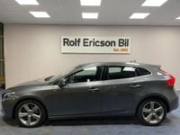 Begagnad Volvo V40 Momentum 182 HK (133 kW) 2014 Grå Halvkombi