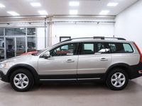 begagnad Volvo XC70 2.4D AWD SUMMUM DRAG VÄRMARE