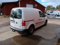 begagnad VW Caddy 2.0 TDI 102hk Euro 6 V-inredning / Lågskatt