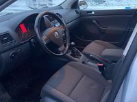 Begagnad VW Golf V 102 HK (75 kW) 2007