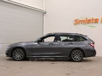 begagnad BMW 330e xDrive M Sport DRAG KAMERA KEYLESS EL-STOL MOMS 292hk