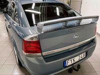 begagnad Opel Vectra GTS 2.0t GDS-BIL Besiktigad till 25-03 2007, Halvkombi