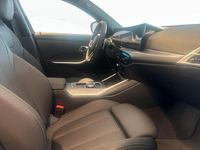 Begagnad BMW 330e Shadowline 299 HK (219 kW) 2025 Grå Kombi