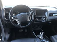 begagnad Mitsubishi Outlander P-HEV CVT Euro 6