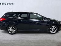 begagnad Ford Focus Kombi 1.0 Drag Navi 100hk