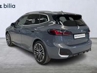 begagnad BMW 225 Active Tourer e xDrive M Sport | Innovation | Adaptiv