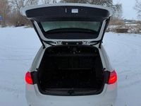 Begagnad BMW 318 150 HK (110 kW) 2016 Kombi