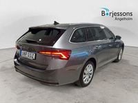 Ny Skoda Octavia Selection 151 HK (111 kW) 2025 Grå Kombi