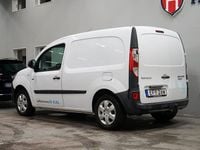Begagnad Renault Kangoo 44 kW (60 HK) 2019 Vit Minibuss