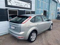 begagnad Ford Focus 5-dörrars 1.8 Flexifuel Euro 4