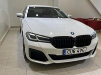 begagnad BMW 530 535 e xDrive M-Sport Dragkrok Navi HUD Friservice 3 År 2023, Sedan