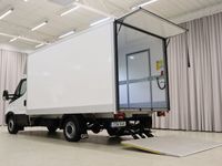 begagnad Iveco Daily DAILY 35S11Automat Volymskåp Bakgavellyft Kamera Sidodörr 2021, Transportbil