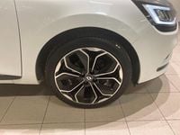 Begagnad Renault Clio IV Intens 91 HK (66 kW) 2018 Vit Kombi