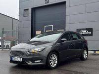 Begagnad Ford Focus Titanium 101 HK (74 kW) 2016 Grå Halvkombi