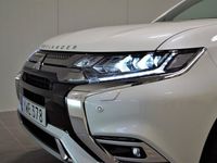 begagnad Mitsubishi Outlander P-HEV 2.4 Hybrid 4WD Business X 230hk