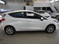 Begagnad Ford Fiesta Titanium 101 HK (74 kW) 2021 Vit Halvkombi