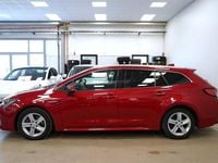 Begagnad Toyota Corolla Executive 184 HK (135 kW) 2019 Rödmetallic Kombi