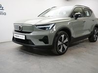 Begagnad Volvo XC40 Core 185 kW (252 HK) 2022 Grön SUV