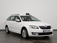 begagnad Skoda Octavia Kombi Bensin Manuell