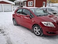 Begagnad Toyota Auris 124 HK (91 kW) 2008 Halvkombi