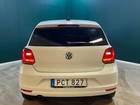Begagnad VW Polo 90 HK (66 kW) 2016 Vit Halvkombi
