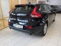 begagnad Volvo V40 T3 Kinetic 152hk Bränslevärmare VOC Parksensorer