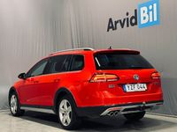 begagnad VW Golf Alltrack 2.0 TDI 4-M Executive D-Värm Drag