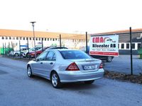 begagnad Mercedes C180 Kompressor Euro 4 Classic Nyservad