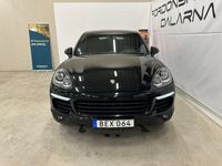 begagnad Porsche Cayenne Platinum Edition Sport Chrono 262hk Bose