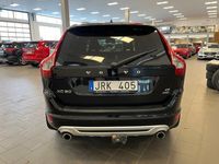 begagnad Volvo XC60 D5 AWD Momentum R-Design Drag 205hk