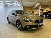 Begagnad Volvo V40 Momentum 150 HK (110 kW) 2016 Brun Halvkombi