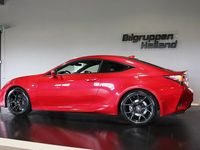 Begagnad Lexus RC300h Sport Line 223 HK (164 kW) 2019 Röd Sportkupé