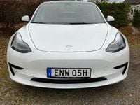 Begagnad Tesla Model 3 Standard Range 208 kW (283 HK) 2022 Sedan