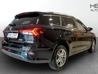 Begagnad MG MG5 EV Long Range Luxury 114 kW (156 HK) 2022 Svart Kombi