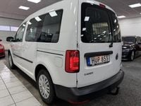 Begagnad VW Caddy 102 HK (75 kW) 2016 Vit Minibuss