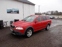 Begagnad Skoda Octavia Scout 140 HK (102 kW) 2008 Röd Kombi