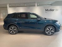 Ny VW Tiguan Life 204 HK (150 kW) 2025 Mörkblå (nightshade blue metallic) SUV