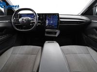 Begagnad Renault Mégane IV Techno 96 kW (131 HK) 2023 Vit Halvkombi