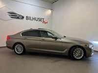 begagnad BMW 520 d xDrive 190hk Luxury Line SE SPEC!