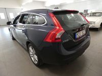 begagnad Volvo V60 D4 Momentum Euro 5