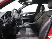 Begagnad Mercedes C180 AMG 156 HK (114 kW) 2010 Ljusröd Sedan