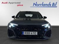Begagnad Audi RS3 Sportback Design 400 HK (294 kW) 2024 Grå Halvkombi