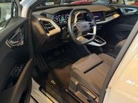 Begagnad Audi Q4 e-tron Advanced 194 kW (265 HK) 2024 Vit SUV